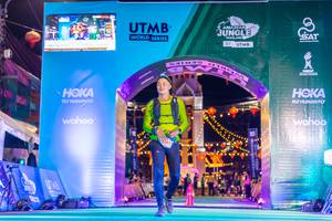 BIB: 3140
                            <button type="button" onclick="openModal(21813093)" class="btn btn-primary btn-sm float-right btn-popup" data-toggle="modal" data-target=".modal-high-quality">
                        <i class="fas fa-shopping-cart"></i> Add to Cart
                    </button>
                                            <button type="button" onclick="isThisMe(21813093, true)" class="btn btn-success btn-sm float-right btn-popup btn-isme hidden" data-toggle="tooltip" data-placement="bottom" title="นี่คือรูปของคุณใช่ไหม คลิกที่นี่เพื่อเอาเข้าอัลบั้ม">
                        <i class="fas fa-plus"></i> Add to album
                    </button>
                    <button type="button" onclick="isThisMe(21813093, false)" class="btn btn-warning btn-sm float-right btn-popup btn-isnotme hidden">
                        <i class="fas fa-ban"></i> Remove from album
                    </button>